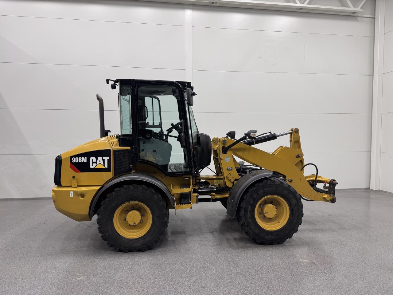Cat 908M